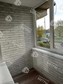 Отделка балкона и установка потайного люка Отделка балкона и установка потайного люка